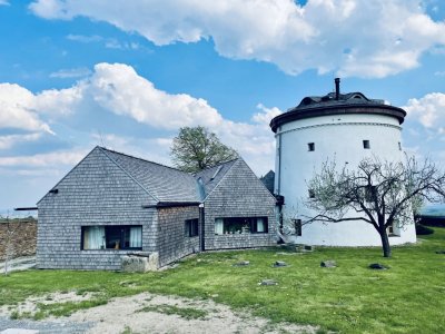 Bývalý větrný mlýn Zbyslavice
