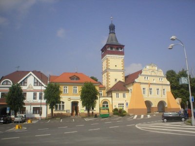 Rozhledna obecní radnice Dobrovice