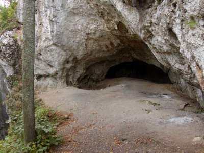 Velká a Malá dolnosokolská jeskyně