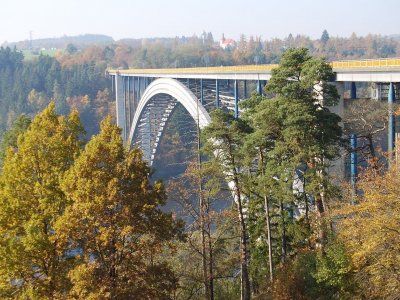 Žďákovský most