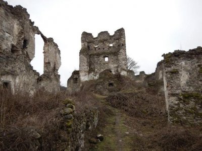 Zřícenina hradu Čabraď