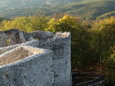 Zřícenina hradu Uhrovec